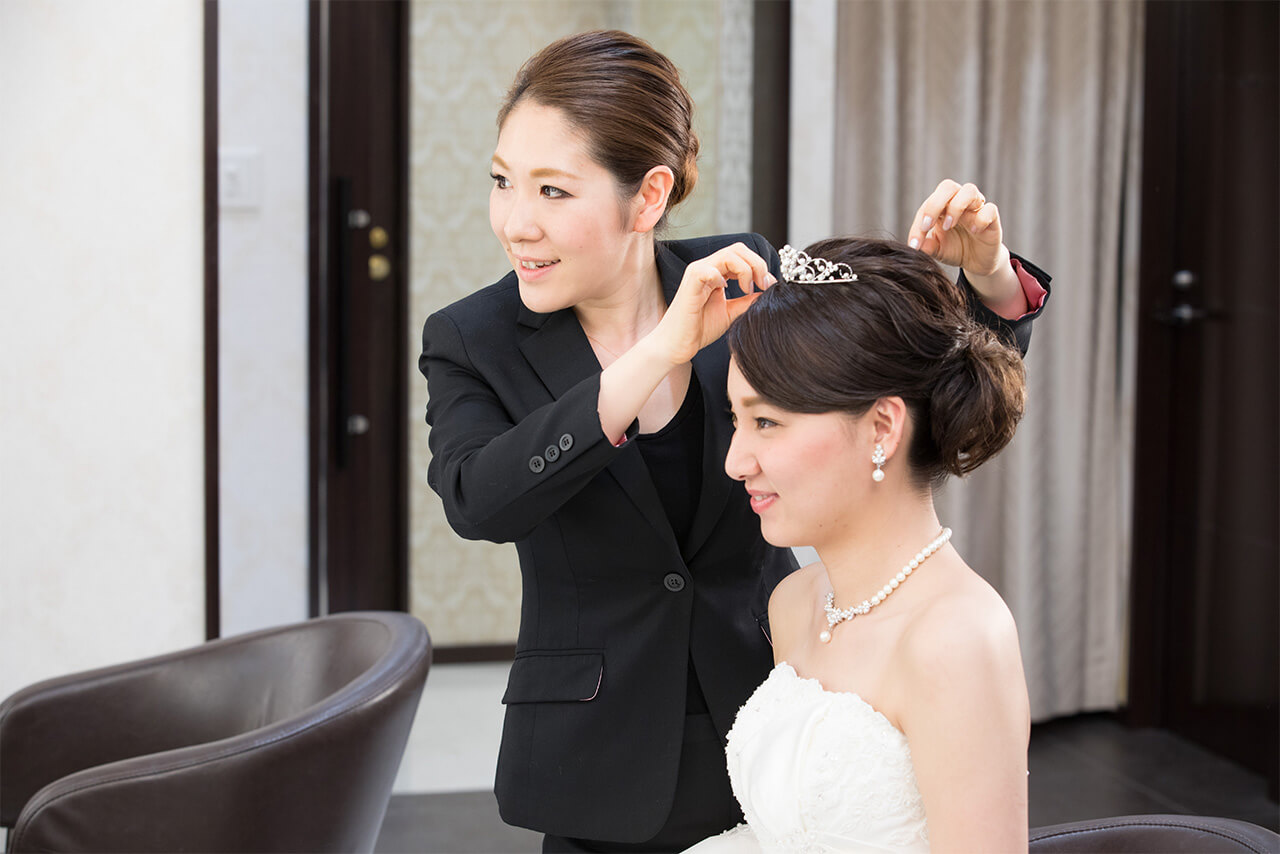 ヘアメイクアーティスト
